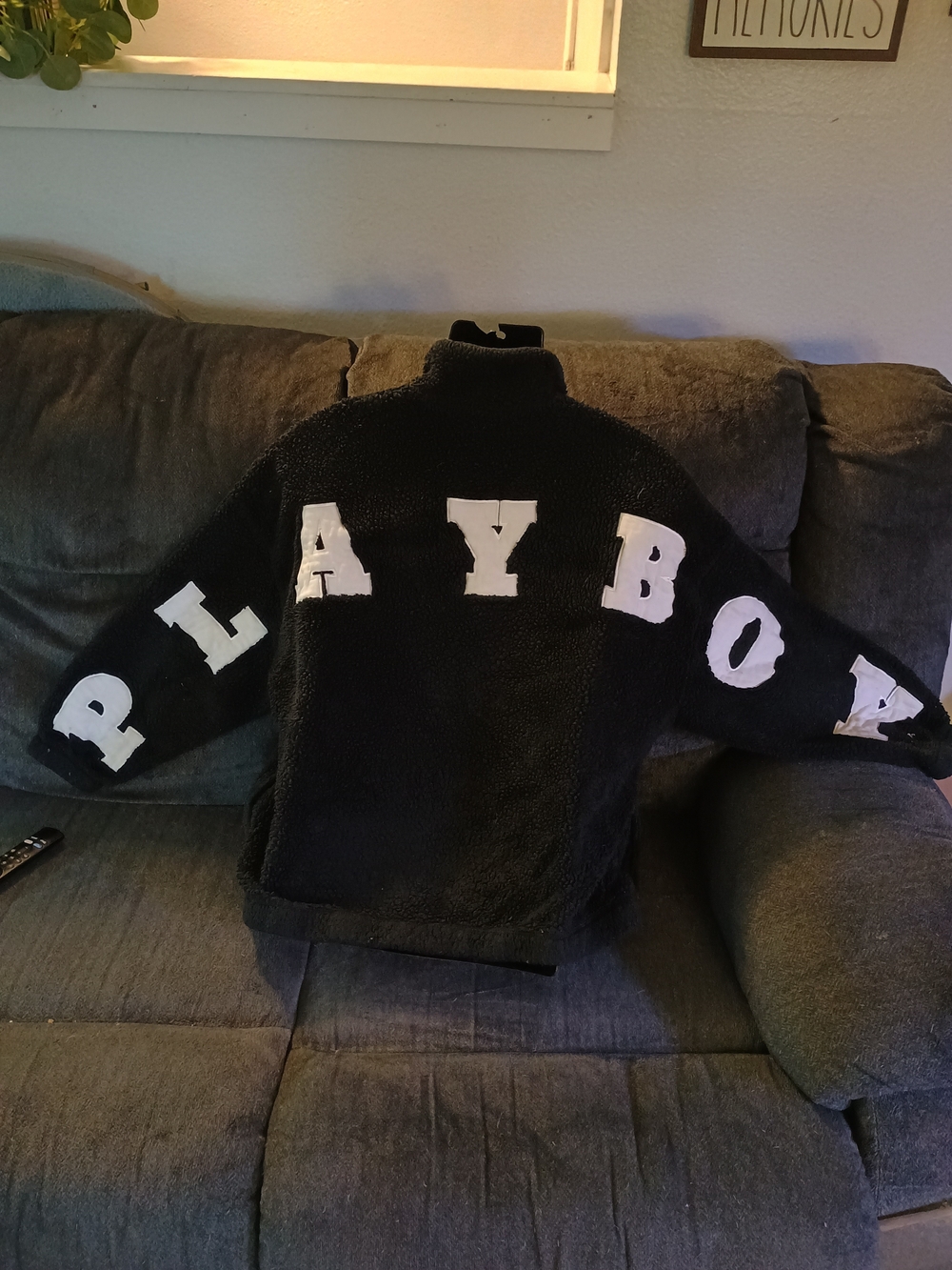 Playboy PacSun XS/S Black Sherpa Fleece Jacket Full Zip Spellout Bunny Logo